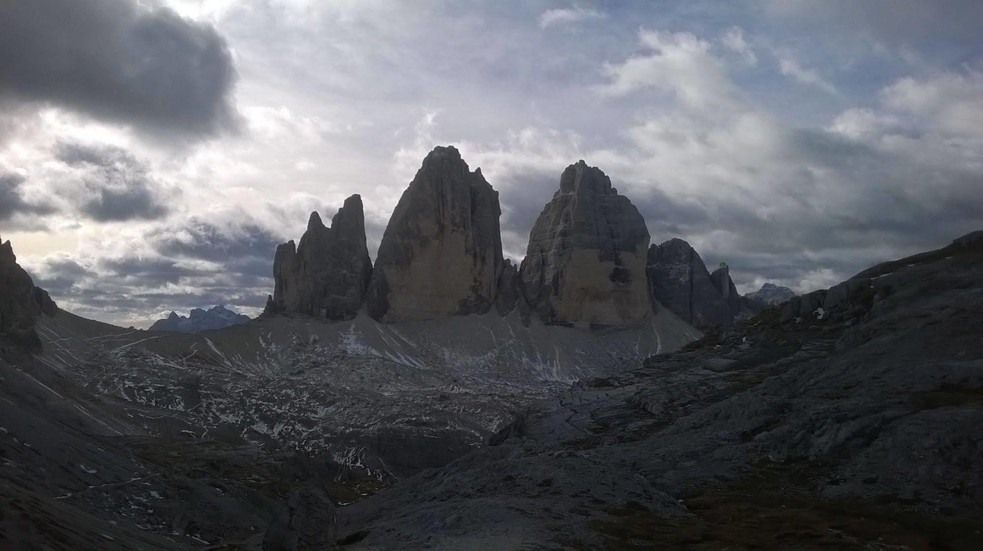 Hotel D'La Varda Di Topran D'Agata Paolo &C Sas ปาโดลา ภายนอก รูปภาพ